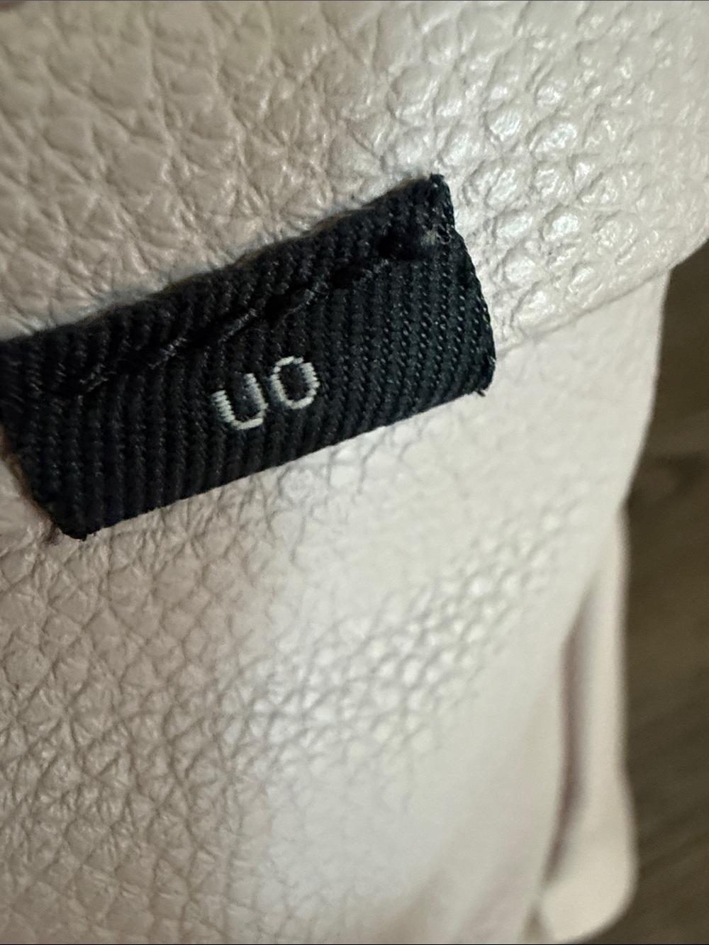 Urban Outfitters NWOT Vegan Pebbled Leather Backpack in Blush/Pale Pink - Picture 2 of 7